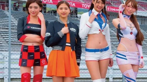 Gals Paradise 2016 Race Queen Debut